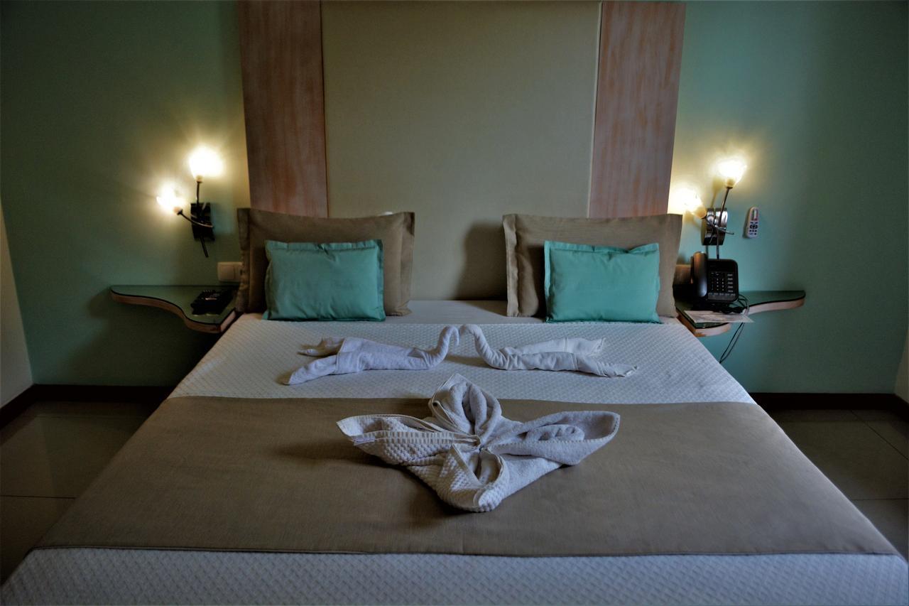 Sol Hotel Praia Buitenkant foto