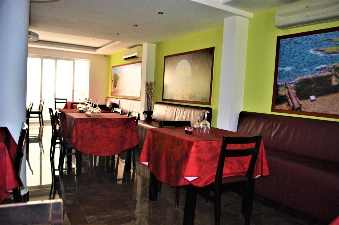 Sol Hotel Praia Buitenkant foto